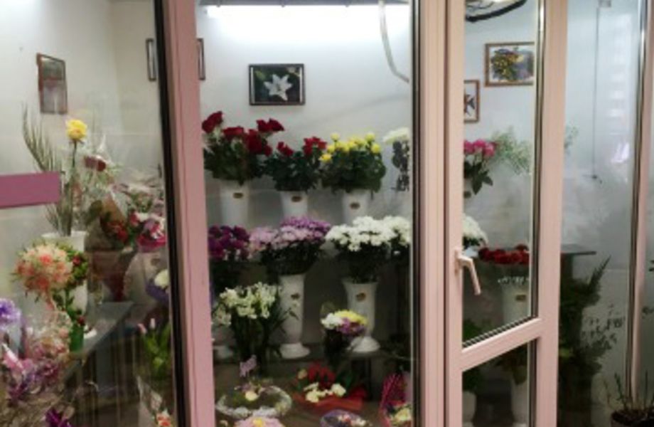 Цветочный магазин на Индустриальном проспекте