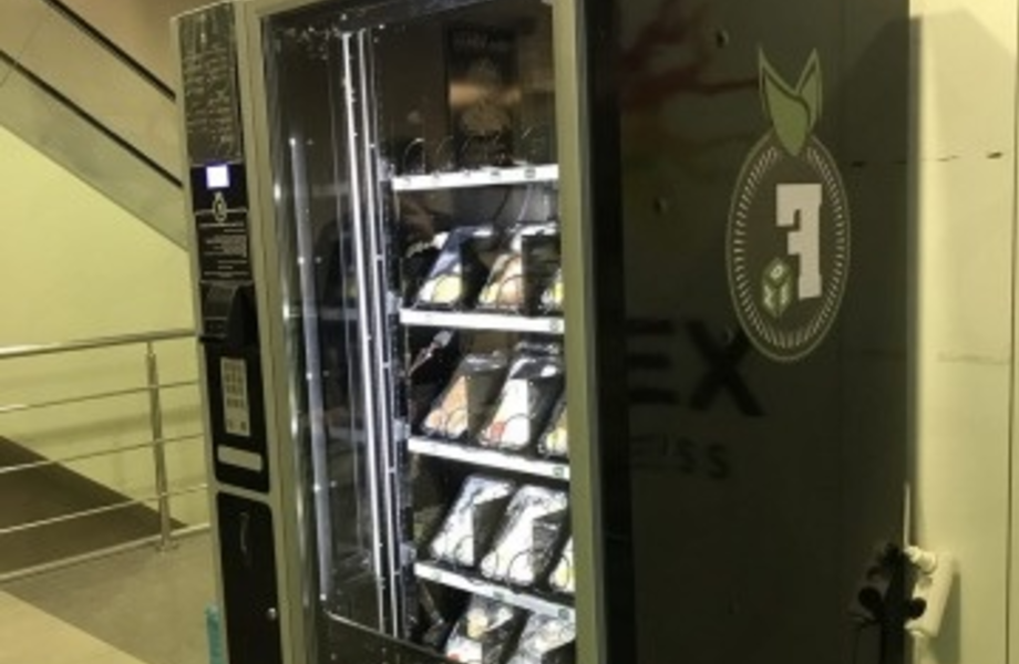 Автоматы готового питания/Вендинговое оборудование FoodBox Lift