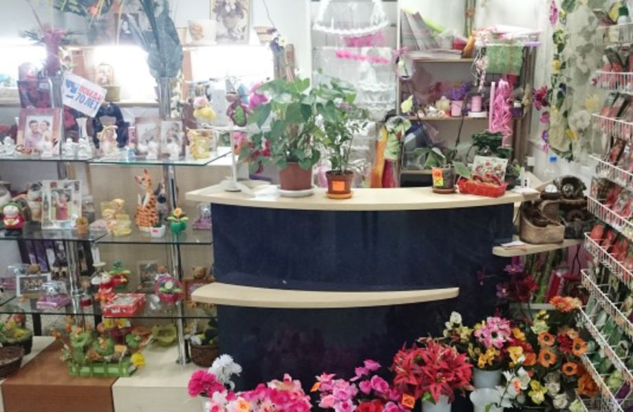 Магазин Цветы - Сувениры (Более 10 лет работы)