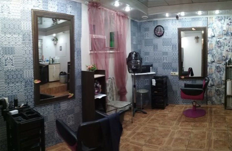 Салон- парикмахерская в центре города