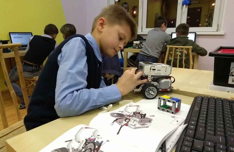 Детский клуб робототехники и моделизм