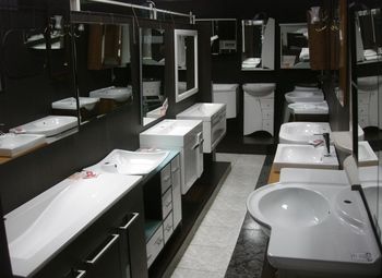 Фото магазин сантехники и метизов