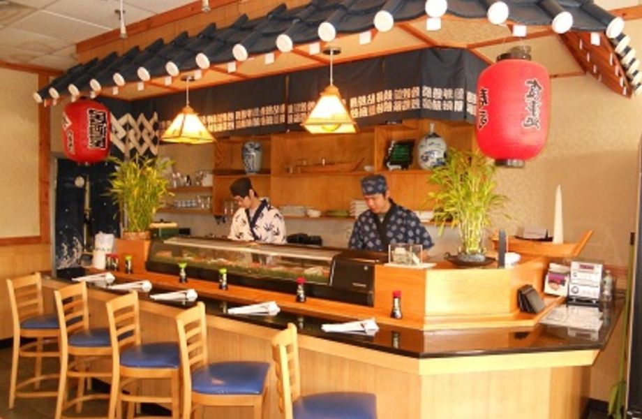 Суши бар с успешной франшизой в СПб | Купить бизнес за 850 000 ₽