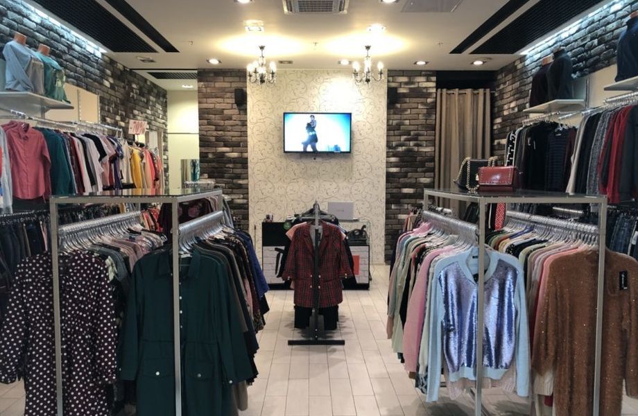 Прибыльный магазин женской одежды в крупном ТЦ