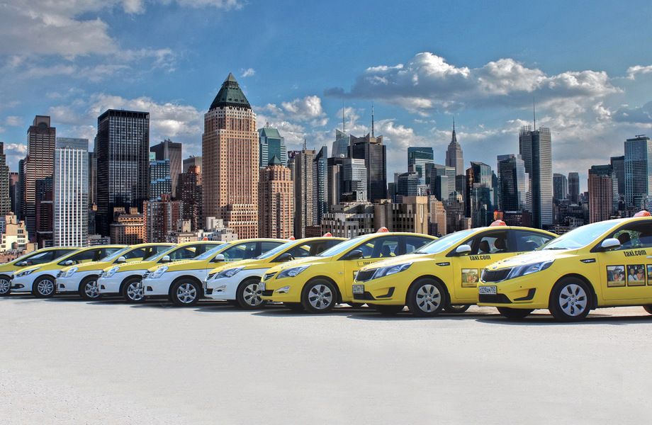 Таксопарк с 24 машинами