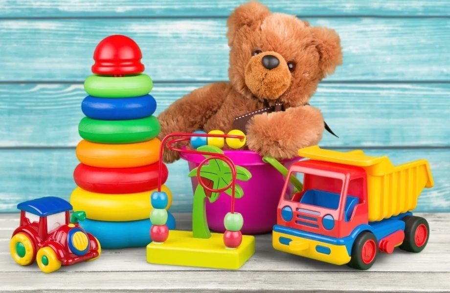10 my toys. Детская игрушка. Разные игрушки для детей. Игрушки для дошкольников. Игрушки для детского сада.