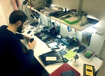 Фото Мастерская по ремонту сотовых телефонов, планшетов