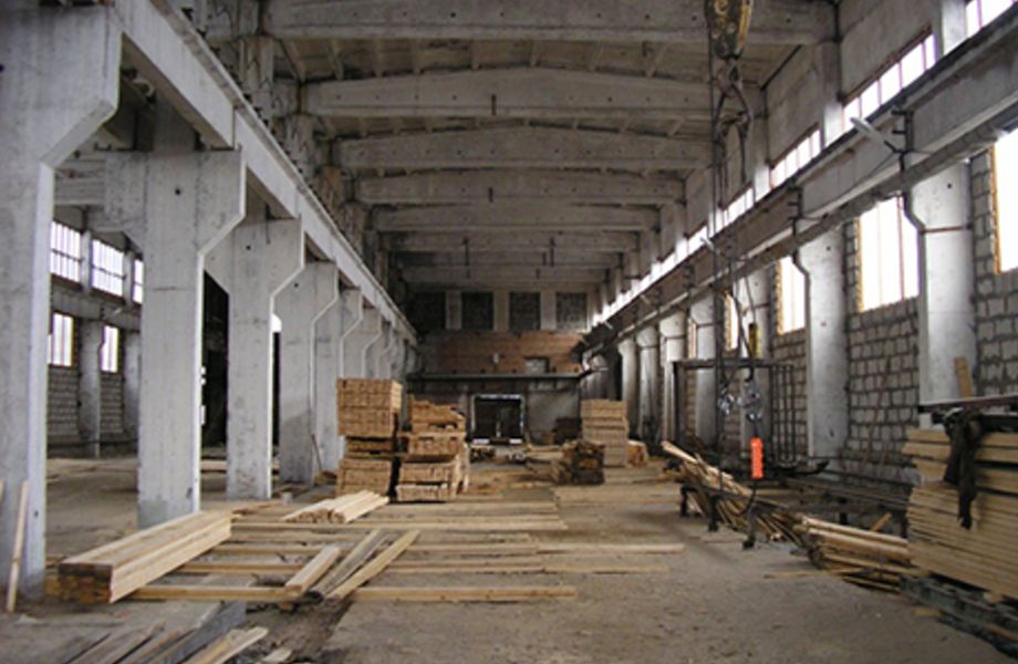 Завод по переработке древесины в собственность