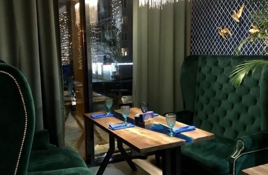 Ресторан с авторским дизайном в центре города Руза