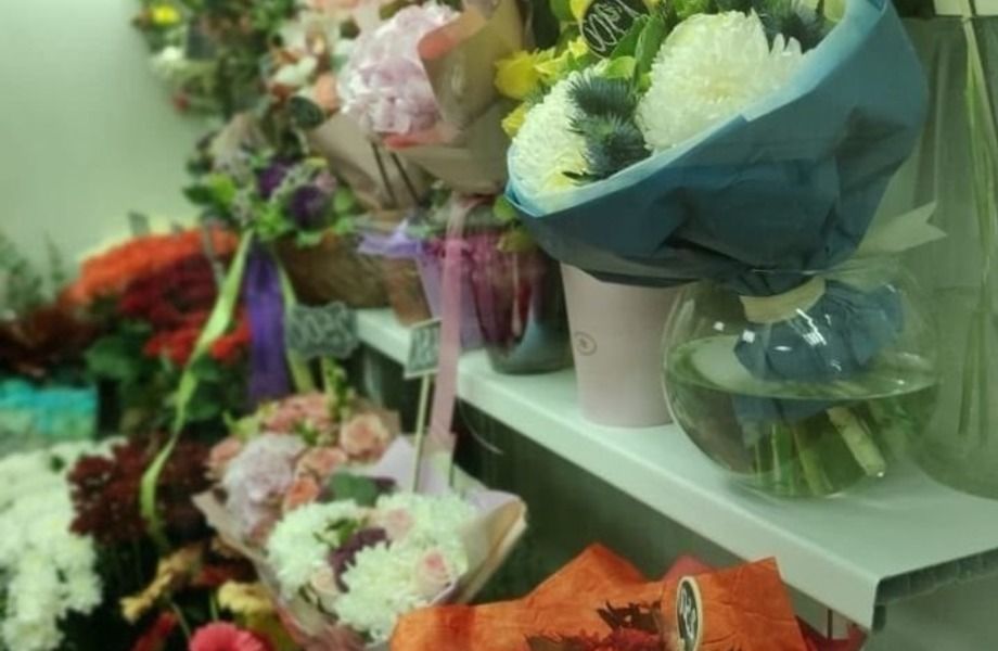 Магазин цветов с низкой арендной ставкой 