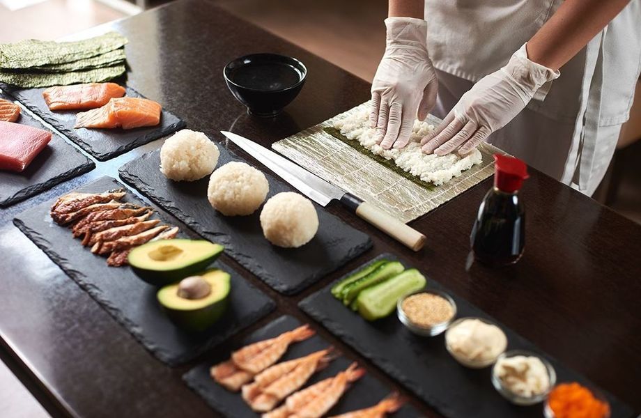 Служба доставки суши / Доход 150 тыс 