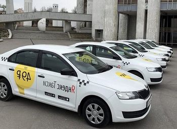 Фото Собственный автопарк службы такси / Бизнесу 5 лет