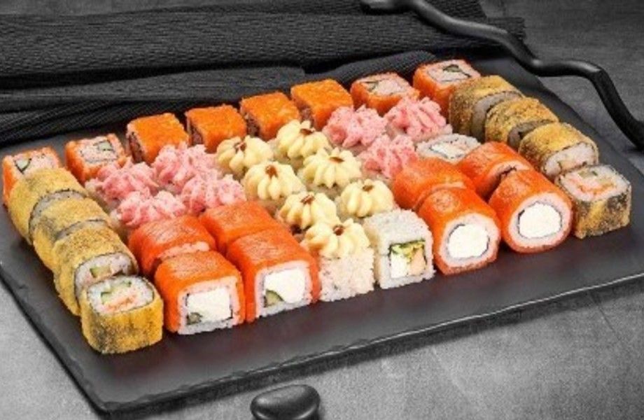 Доставка суши с прибылью от 100 000 рублей  