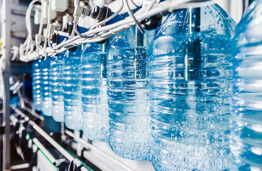 Цех по производству бутилированной воды (13 лет работает)