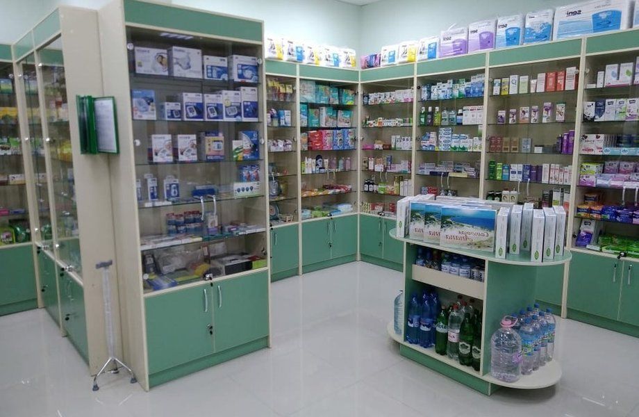 Аптека на Севере города в густонаселенном районе