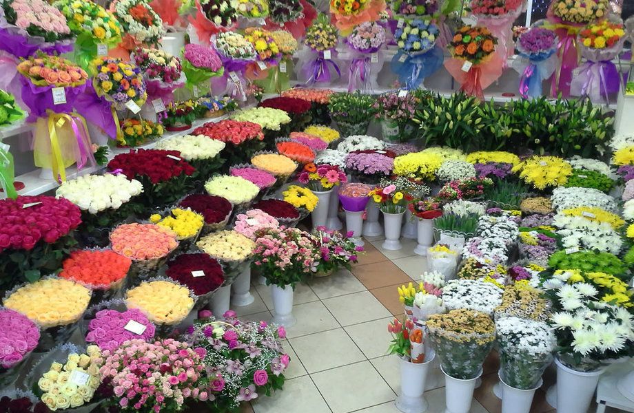 Магазин цветов возле метро. Возможна работа 24/7