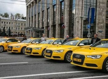 Фото Таксопарк с постоянным входящим потоком водителей