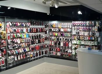 Фото Смарт-боксы по продаже моб. аксессуаров. Рядом с метро.
