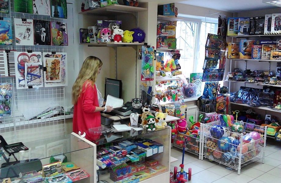 Магазин детских игрушек по цене товарного запаса