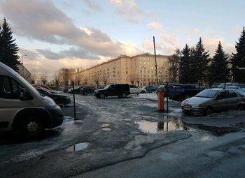Фото 3 Легковая автостоянка в колпинском районе