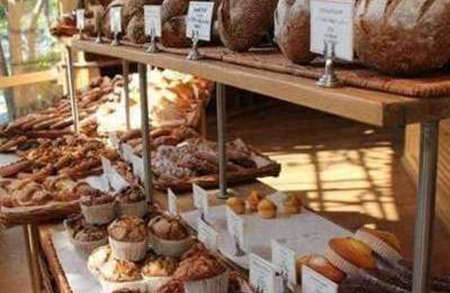 Островок по продаже хлеба и выпечки с ЧП от 100.000