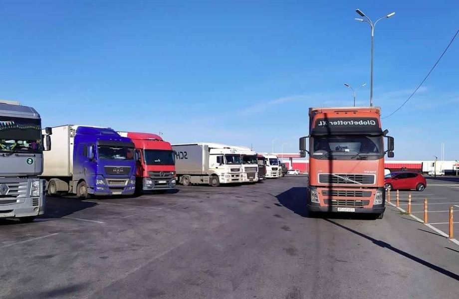 Сеть грузовых автостоянок от КИО с прибылью 270 тыс. руб.