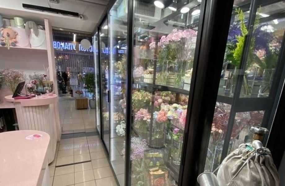 Салон цветов в идеальном месте в центре Москвы 