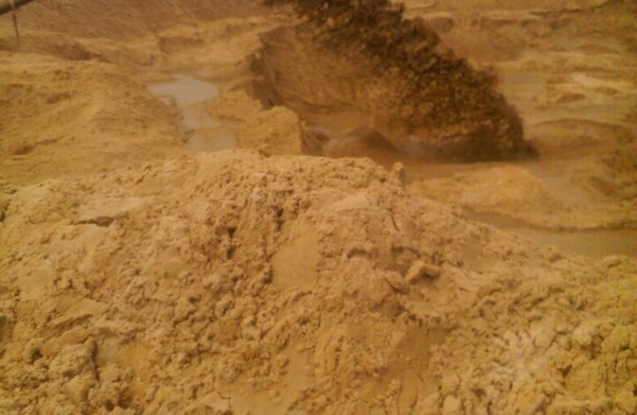 Действующий карьер намывного песка / Курская область