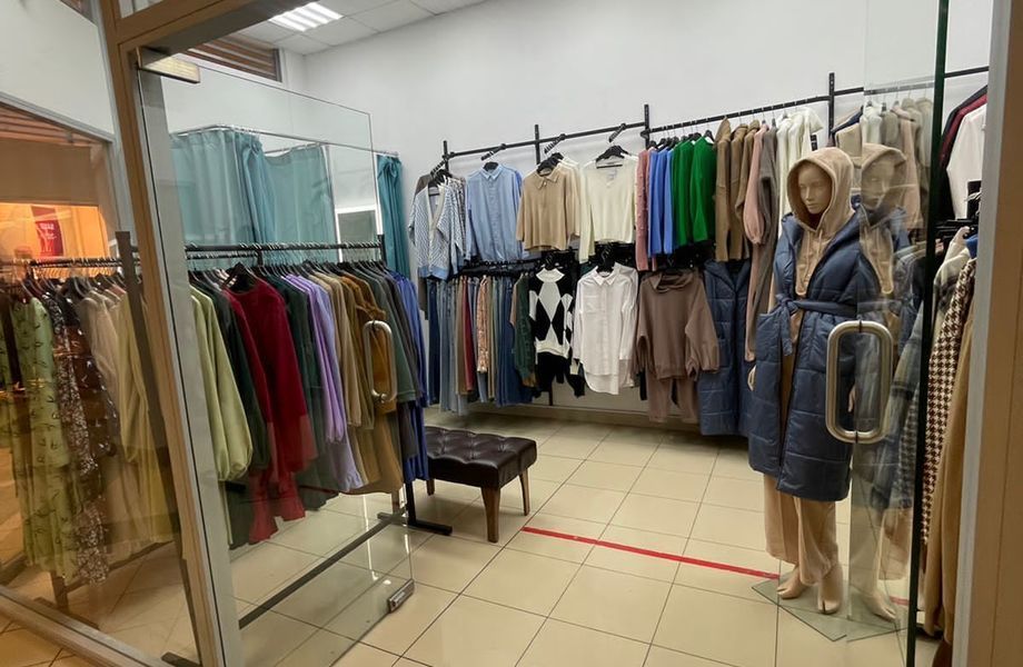 Магазин одежды в БЦ в Центре города. 5 мин. от 3-х метро
