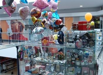 Фото Торговый островок в известном ТК (большая проходимость)