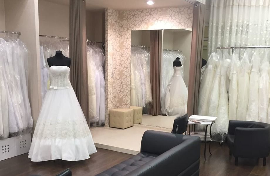 Салон свадебных платьев с хорошей прибылью в центре Петербурга